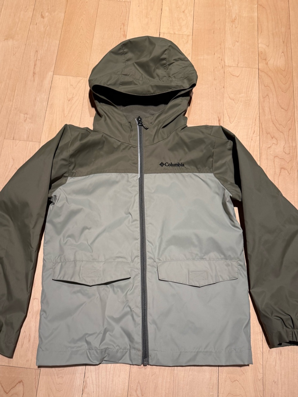 Columbia rain jacket